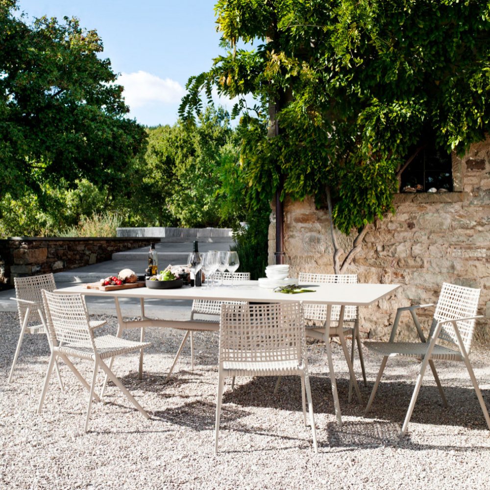 Branch Armchair - Linen