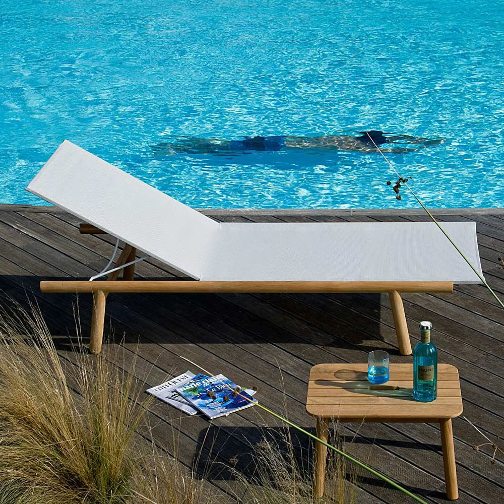 Pevero Sunlouger in Teak