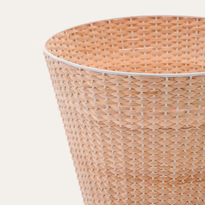 Neuda Rattan Floor Lamp