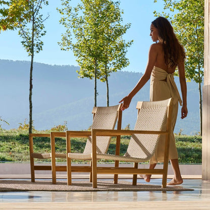 Amanu Lounge Chair