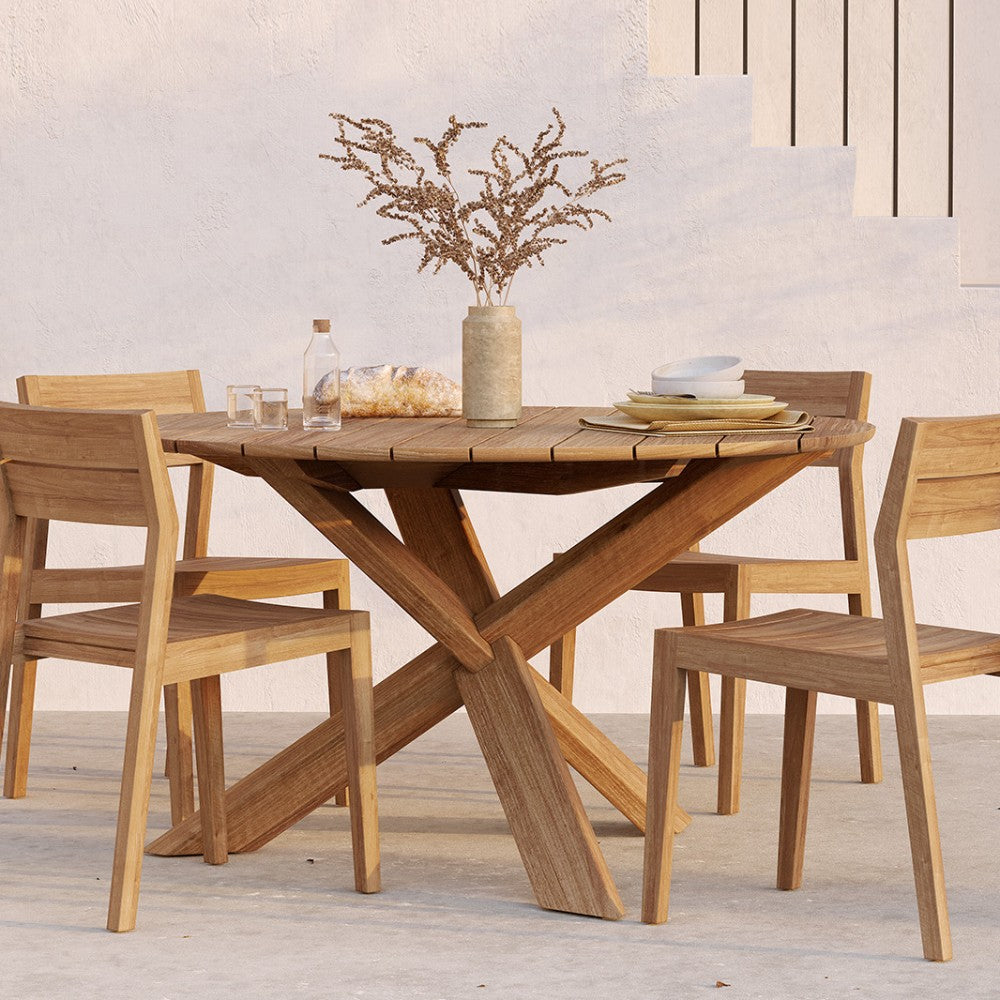 Circle Teak Outdoor Dining Table