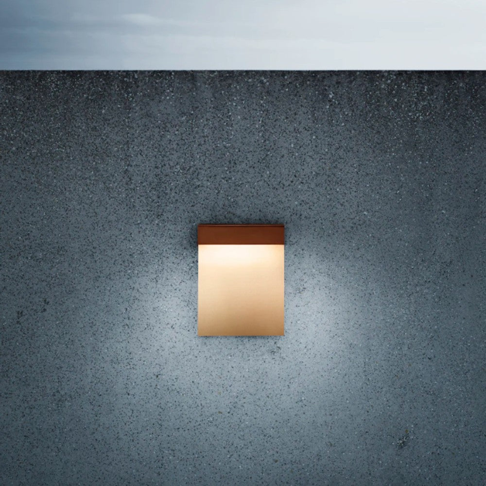 Real Matter Wall Lamp - Polished Copper